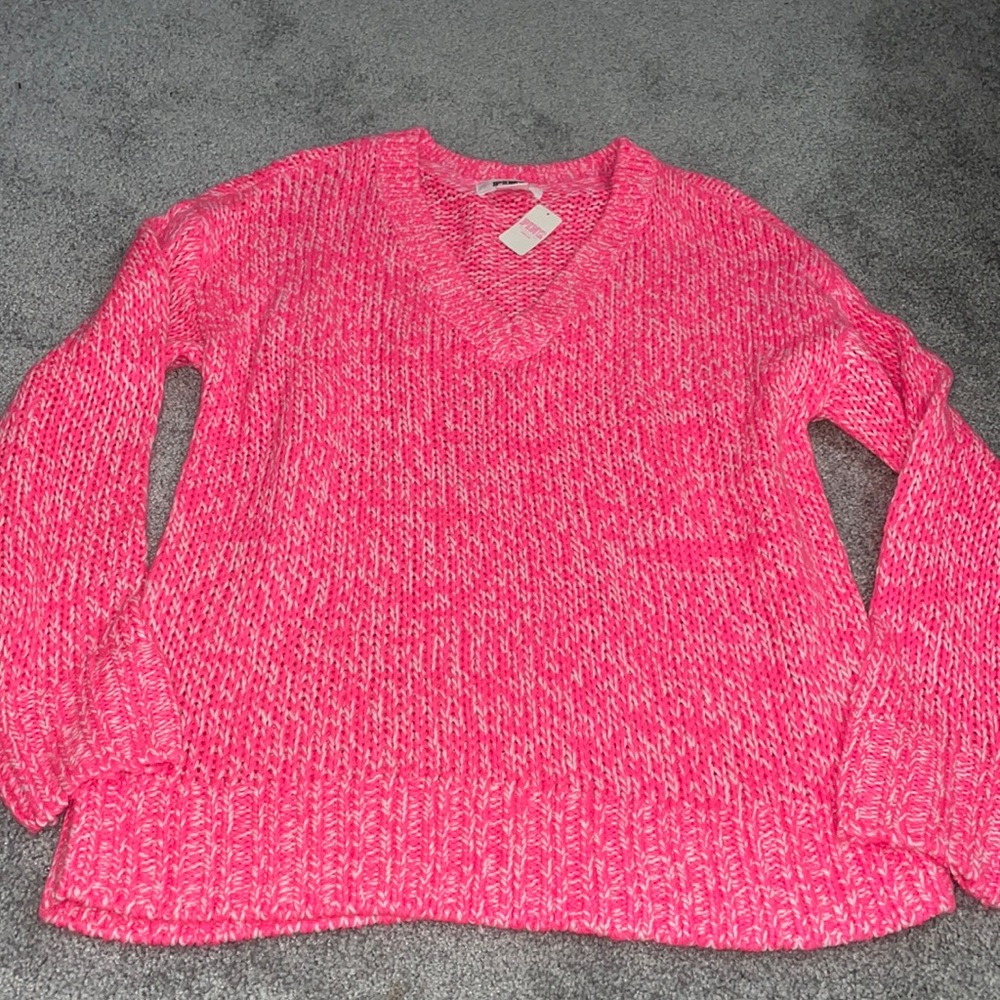 NWT Victoria’s Secret PINK sweater size small